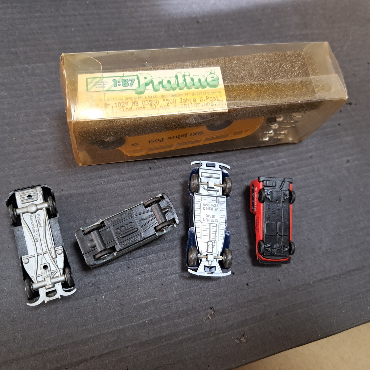 praline wiking スクールバス 1/87 メルセデスベンツ シトロエン DKW FIAT デリバリーバン 等 ジオラマ ミニカー 鉄道模型 未使用汚れあり_画像2