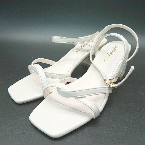 * Festafe start square tu beautiful . adult sandals size M ivory lady's E