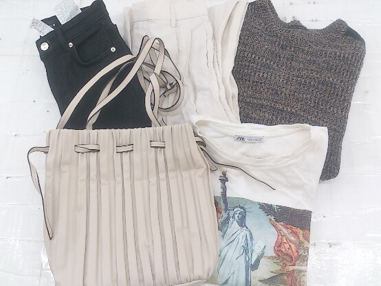 ■ ◎ 《 ZARA ザラ まとめ売り5点セット サイズEUR 32&XS&M&L セーター Tシャツ パンツ バッグ レディース メンズ 》 P_画像2