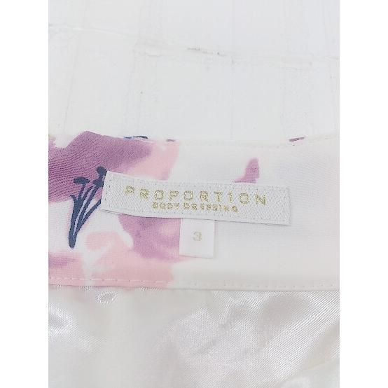 ◇ PROPORTION BODY DRESSING 花柄 膝丈 フレア スカート サイズ3 ホワイト系 ピンク マルチ レディース P_画像4