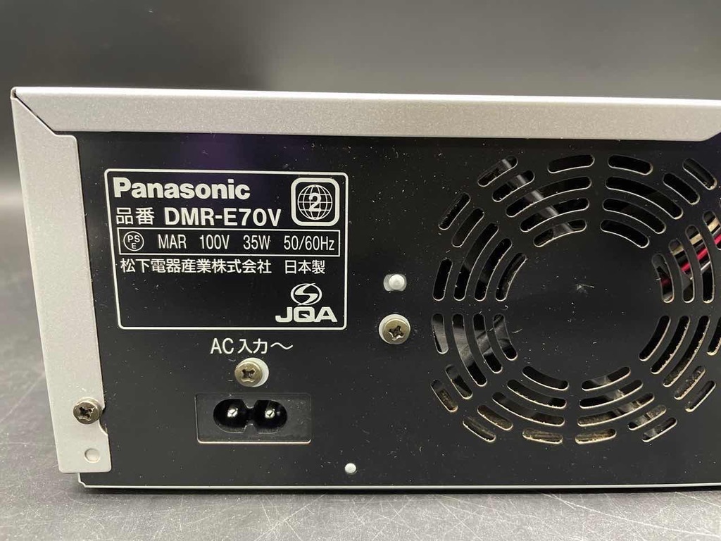 A313〔中古品〕パナソニッック Panasonic DVD/VHSビデオレコーダーデッキ DMR-E70V 電源コード・リモコン付（電池なし）の画像2