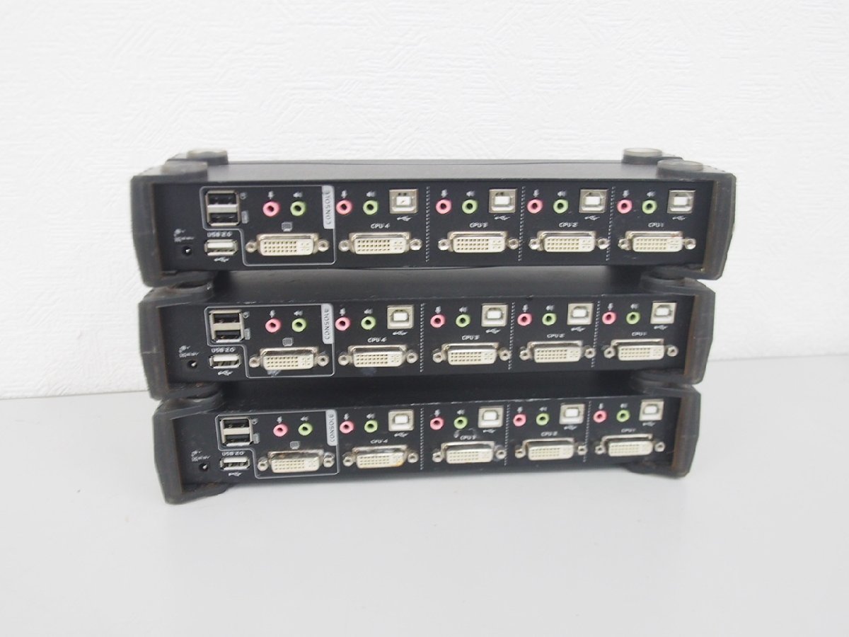 ☆【1H0109-22@3】 ATEN 4ポートデュアルリンク DVI CS1784A 3台セット 現状品_画像4