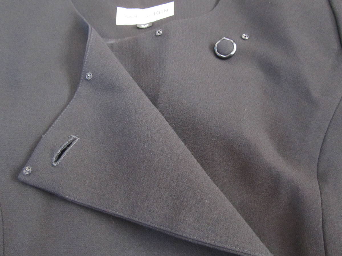 美品　東京イギン　ブラックフォーマル　７分袖ワンピース　９AR _デザインがわかりやすいようにしてます。