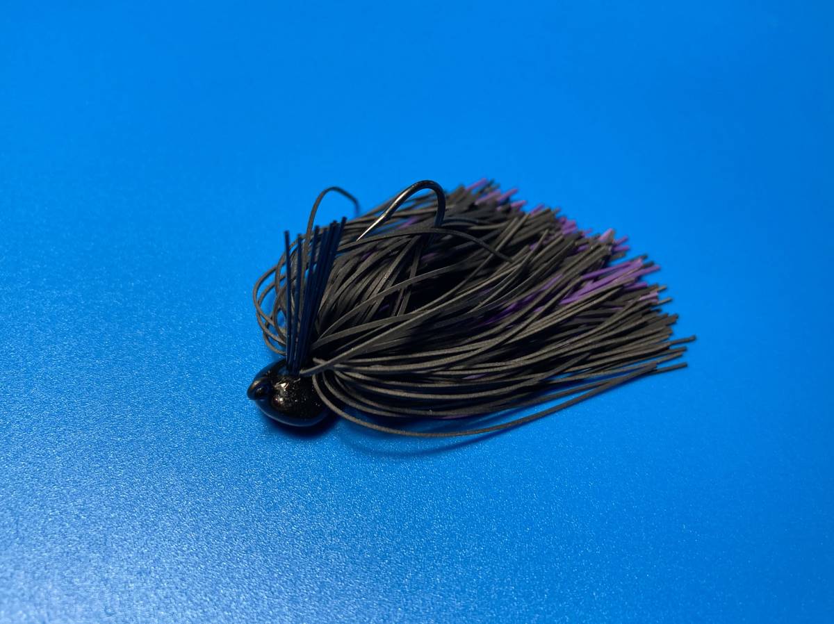 1/8oz Arky Head (Cobra) Rubber Jig (Black/Purple) ファインラバー2枚使用モデル　02_出品はこちらの商品になります。