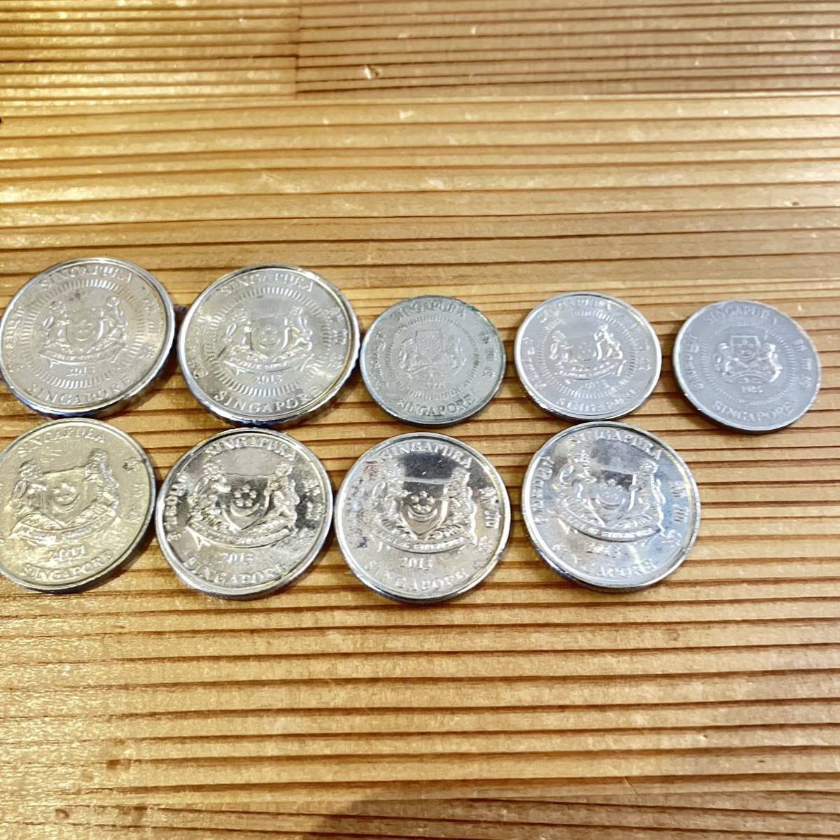 シンガポール 古銭 1986年 1991年 2013年 2ドル10セント分 コイン_画像6