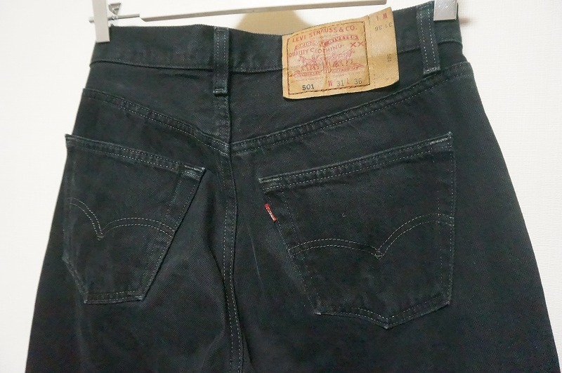 【送料無料★匿名配送★美品】 Levi’s 501 ブラックデニム W30L36 501 USA製 後染め 90年代製品_画像6