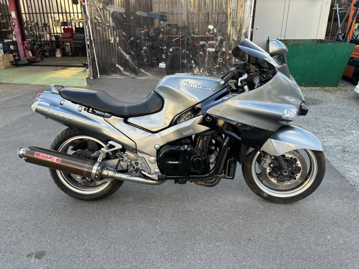 動画】Kawasaki ZZ-R1100 D型 ZZR1100 カワサキ ZX-11 D 走行 動画】Kawasaki ZZ-R1100 D型 ZZR1100 カワサキ ZX-11 D 走行