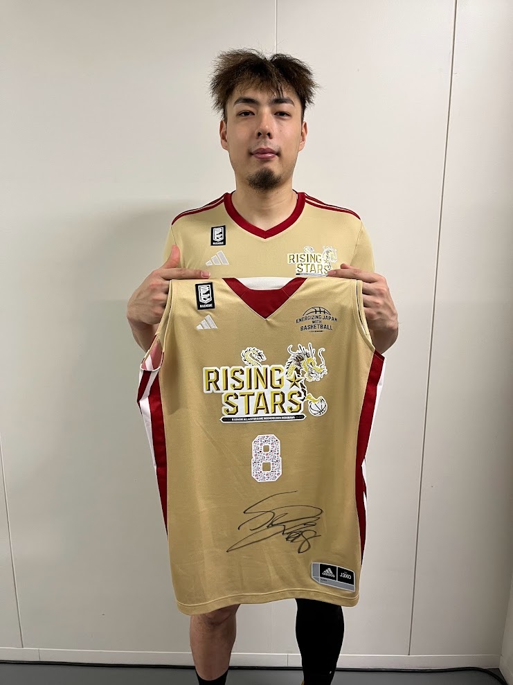 【RISING STARS】#8 佐土原 遼選手 (ファイティングイーグルス名古屋) 直筆サインユニフォーム上_画像1