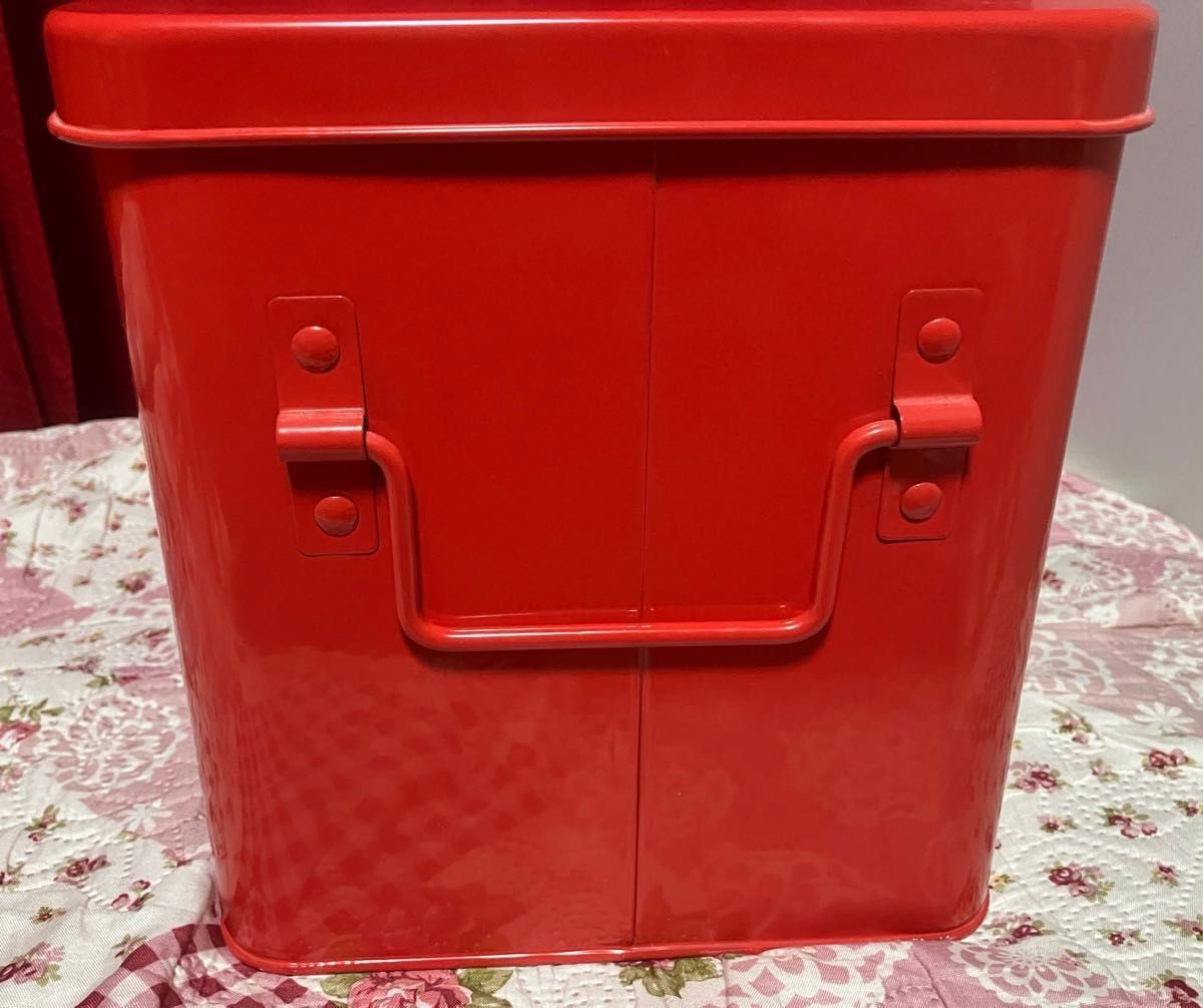 薬箱　収納ケース　赤色