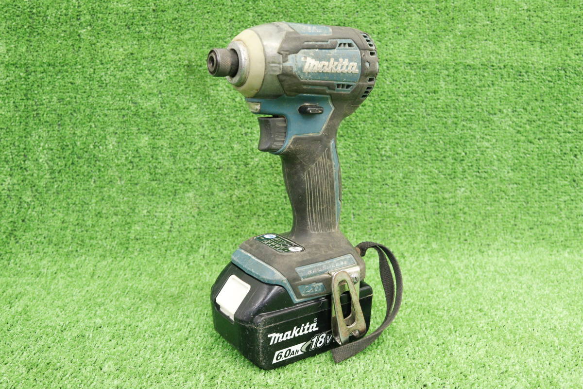 1000円～売り切り!!makita マキタ 充電式インパクトドライバ バッテリー 充電器 ケースセット 1H779_画像2