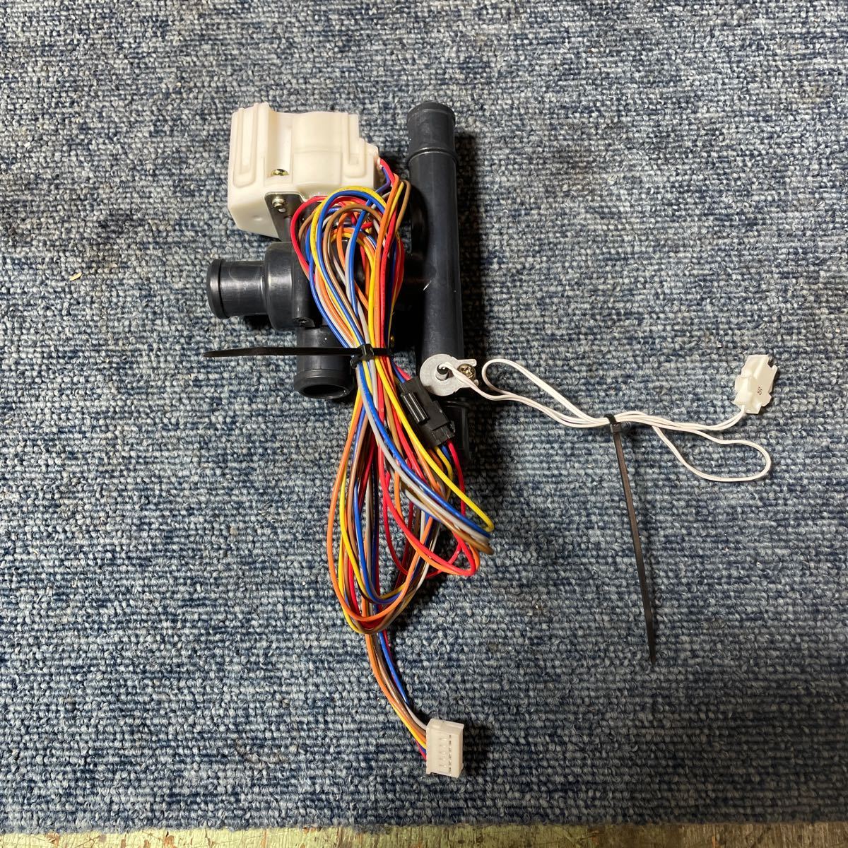 Yahoo!オークション - 回転動作確認 コロナ ヒートポンプ給湯機 Yahoo!オークション - 回転動作確認 コロナ ヒートポンプ給湯機