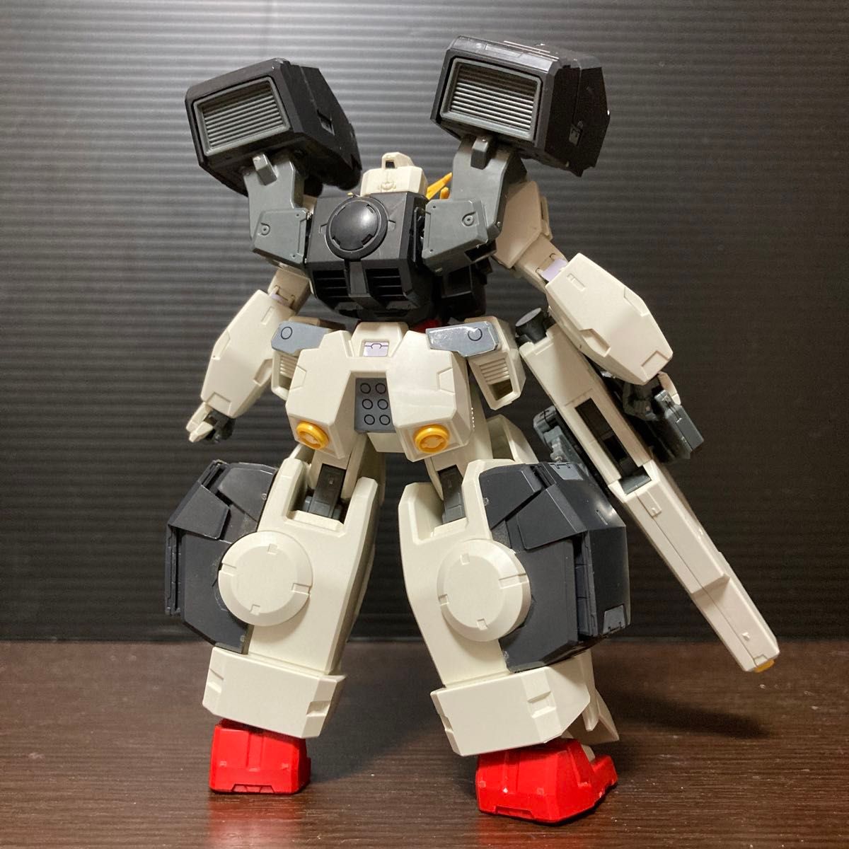 ckガンプラ完成品ジャンク 機動戦士ガンダムOO HG 1/144 ・ケルディムガンダム・Oガンダム・エクシア・ヴァーチェ