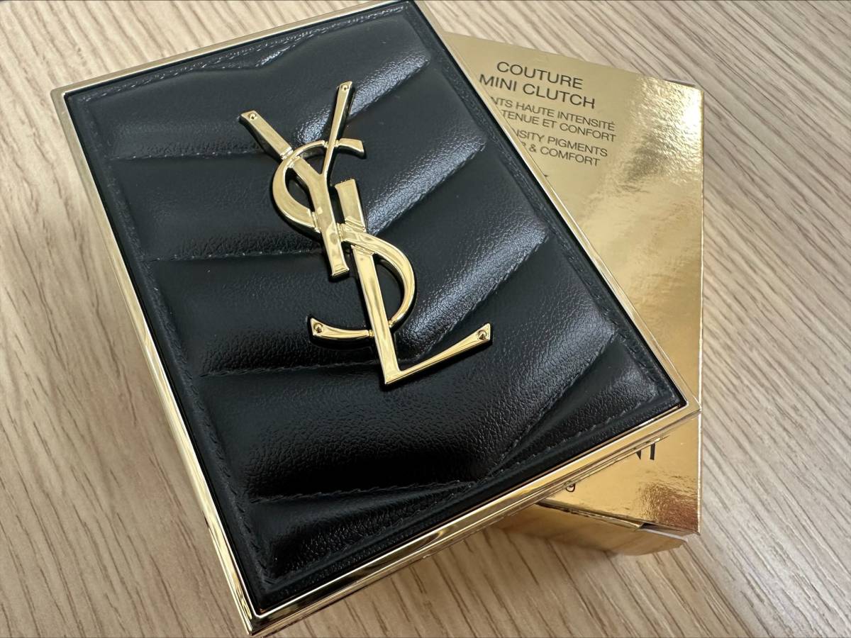 ◇◆3029a　未使用　YSL　イヴサンローラン　クチュール　ミニ クラッチ　アイシャドウ　300　カスバ スパイシーズ　保管品◆◇_画像1