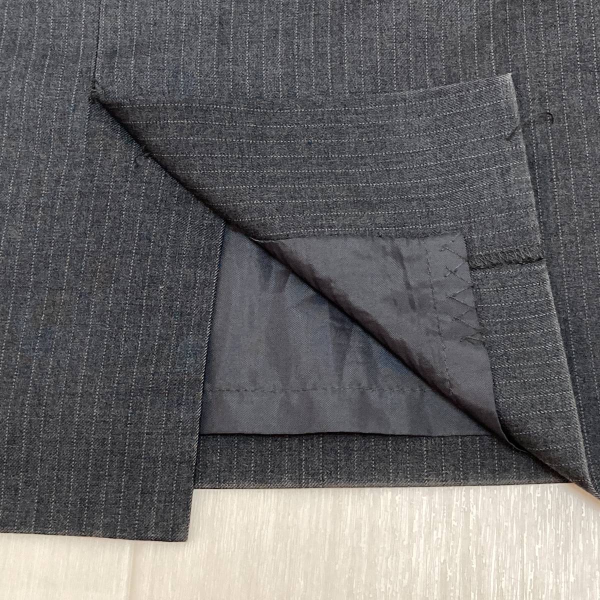 a03653 P&D lady's suit setup jacket skirt thin lining stripe 40 gray old clothes office stylish look 