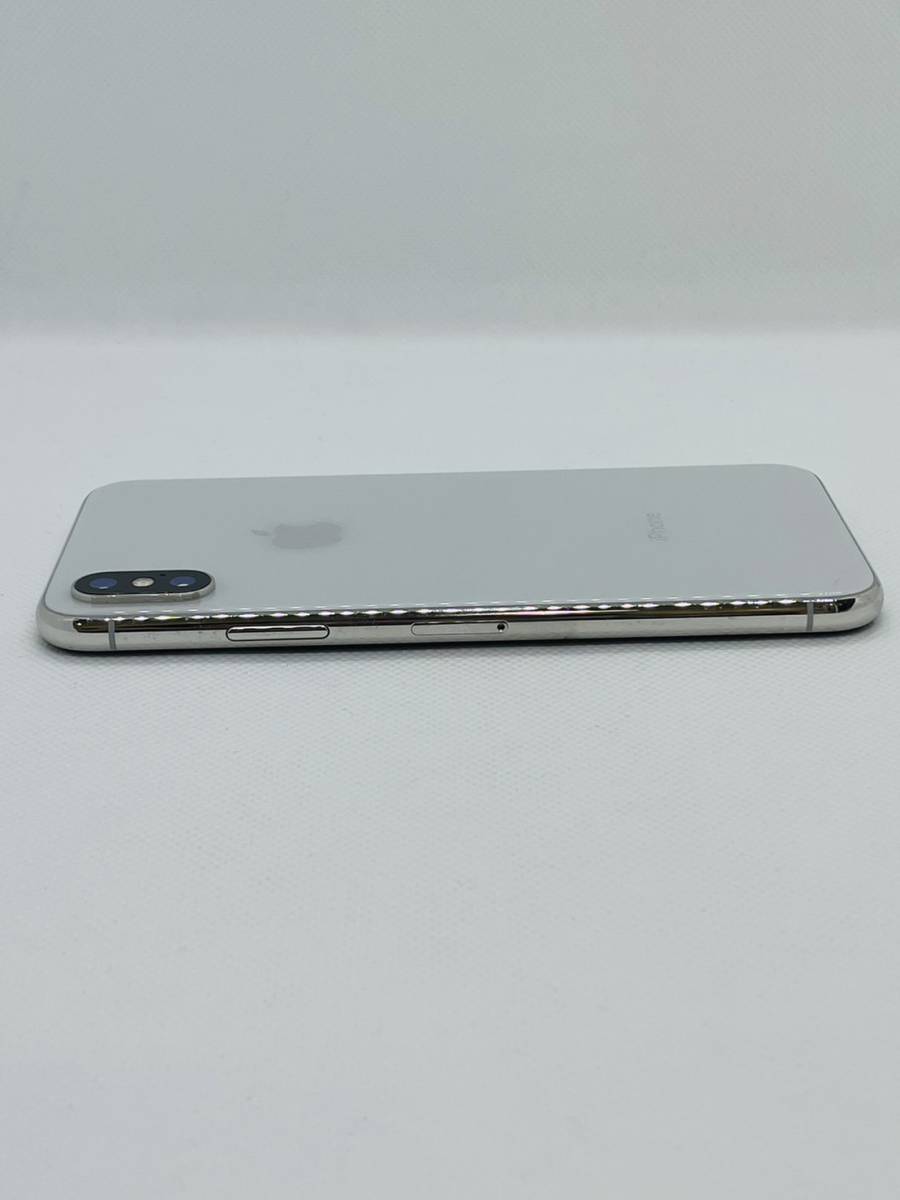 赤ロム保証!バッテリー状態100%】iPhoneX 64GB シルバー 画面美 赤ロム保証!バッテリー状態100%】iPhoneX 64GB シルバー 画面美
