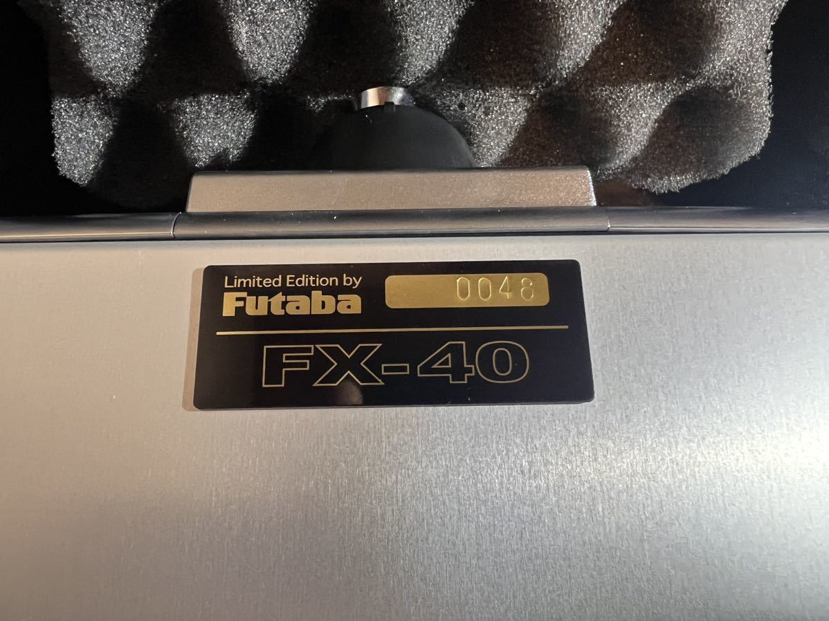 【新品保管品】 フタバ Futaba　FX-40　40MHz　PCM G3　プロポ　純正プロポトレー　アルミケース　100台限定　シリアル0048　ID00101528_画像6