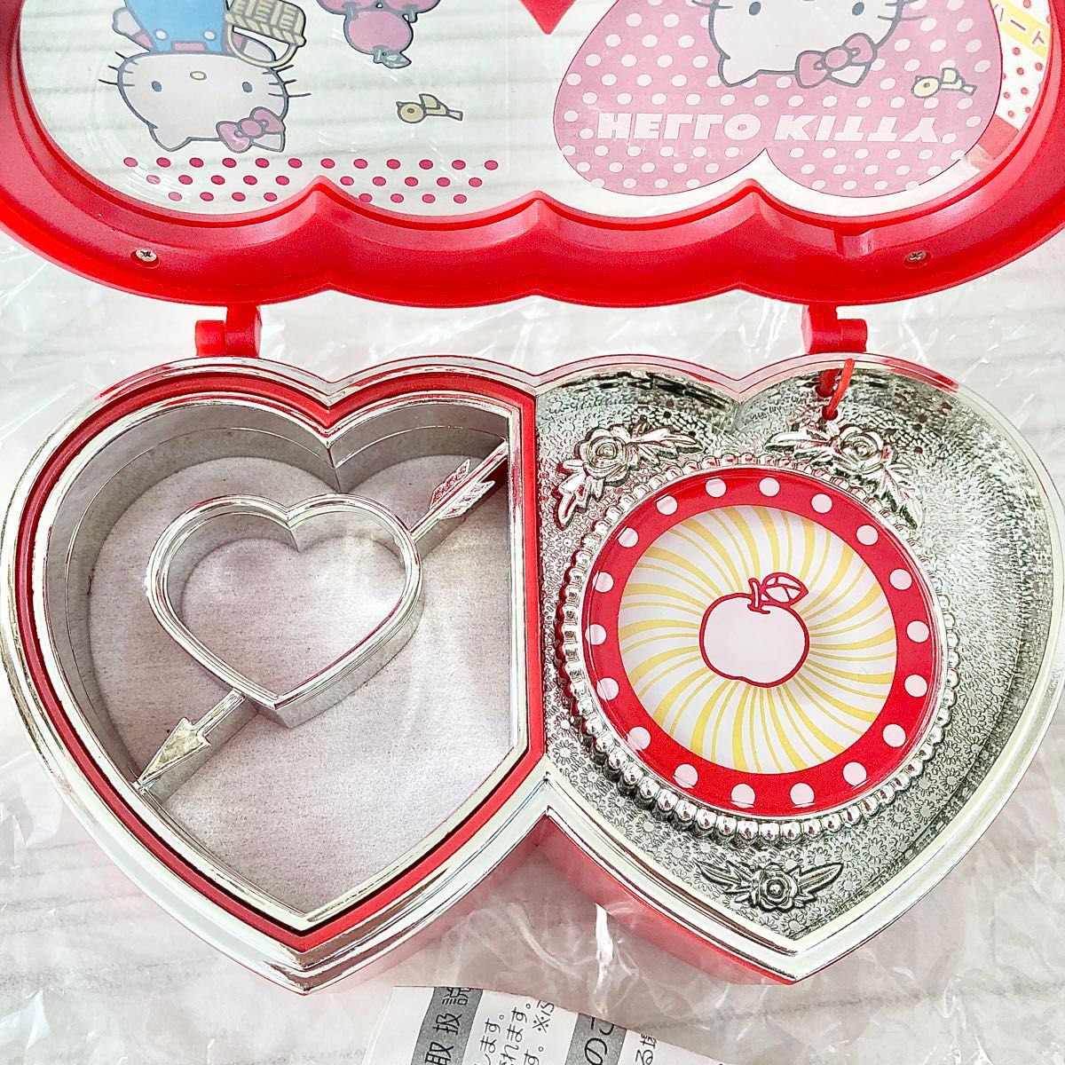新品/未使用 オルゴール付き アクセサリーケース レトロ ハロー 新品/未使用 オルゴール付き アクセサリーケース レトロ ハロー
