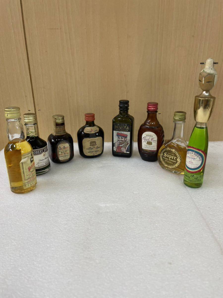 RM6734 古酒 ミニボトル ROBERT BROWN SUNTORY WHISKY ウイスキー特級(jí) NIKKA WHISKY Super 8點(diǎn) まとめ 他 0110