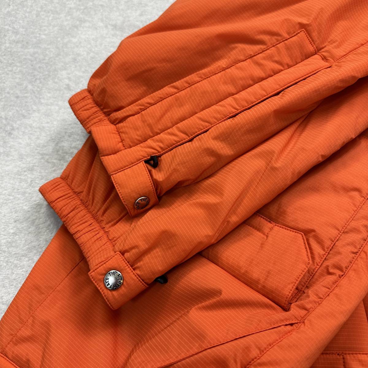 Mサイズ 新品未使用 THE NORTH FACE GUCCI ノースフェイス グッチ 人気 コラボ キルティング カーゴパンツ 保温 完売品 レア 正規品_画像5