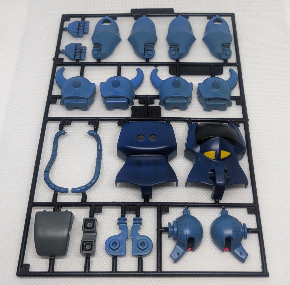 ガンプラ 旧キット 改良強化新型グフ 未組立 塗装済|Yahoo ガンプラ 旧キット 改良強化新型グフ 未組立 塗装済|Yahoo