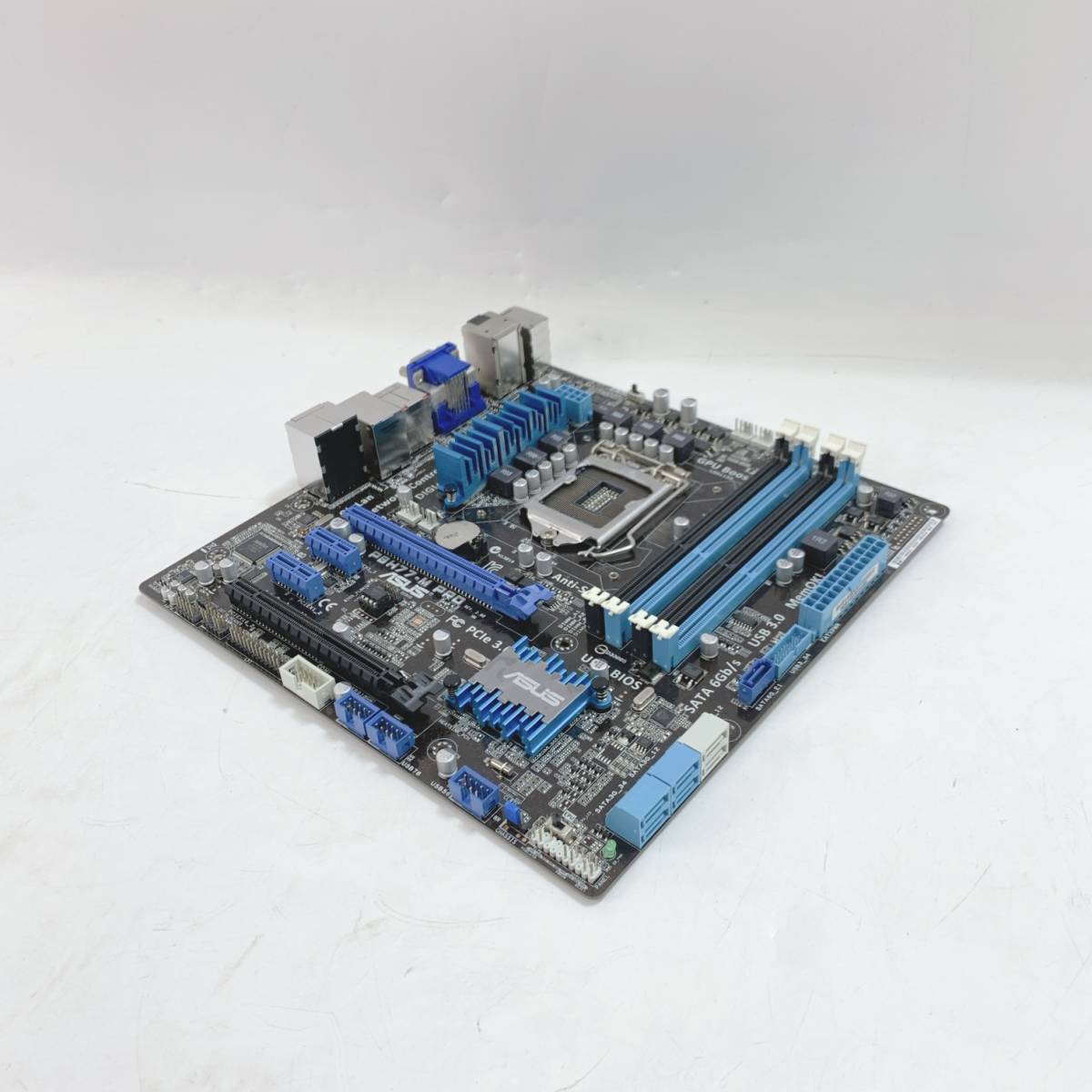 ASUSTek Intel Socket 1155 M-ATXマザーボード P8H77-M PRO_画像3