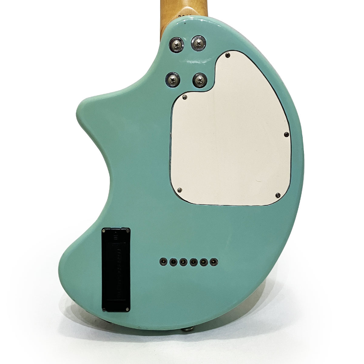フェルナンデス アンプ内蔵ギター FERNANDES ZO-3 完動品 フェルナンデス アンプ内蔵ギター FERNANDES ZO-3 完動品