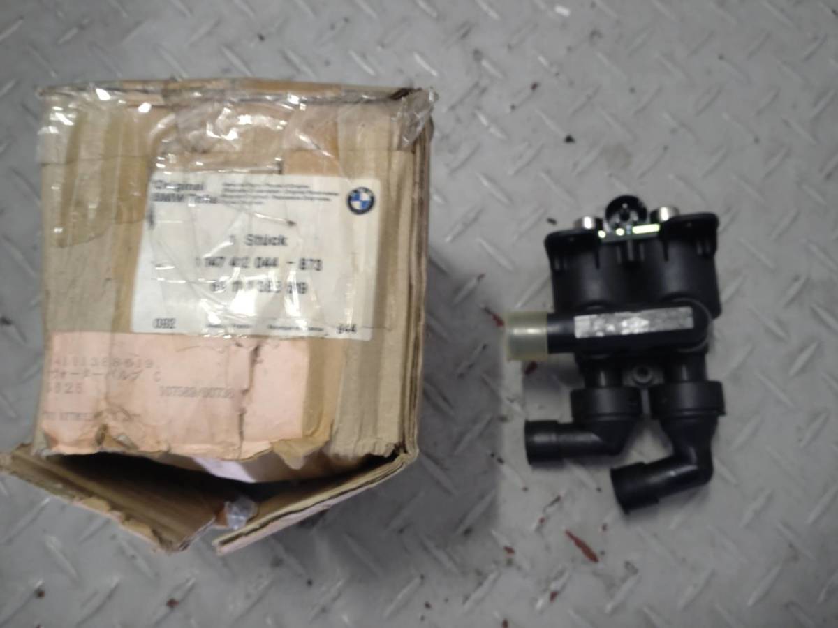  new goods! BMW original E32 735i/750i 7 series heater valve(bulb) 1147412044 E34