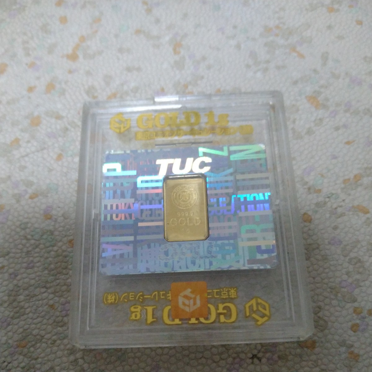 徳力本店製　 GOLD K24 純金　インゴット　1g 1.0g 999.9 ゴールドバー本物　　東京ユニオンサーキュレーション　1　ケース入り　金_画像1