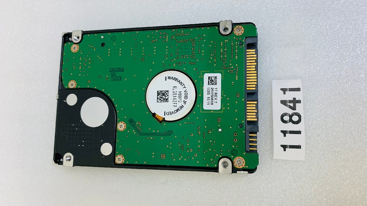 1TB SATA 1000GB SATA 2.5インチ SAMSUNG ST1000LM024 HDD 1TB SATA 2.5 9.5MM 5400RPM ハードディスク 中古 使用時間11098時間_画像2