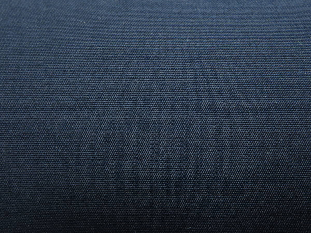 大特価 ★1ｍ単位販売★(N-147) カラー ブロード 紺色 ネイビー 綿ポリ 約112幅 綿 無地 薄手 布 生地 マスク 小物 教材 お徳用 安い_画像1