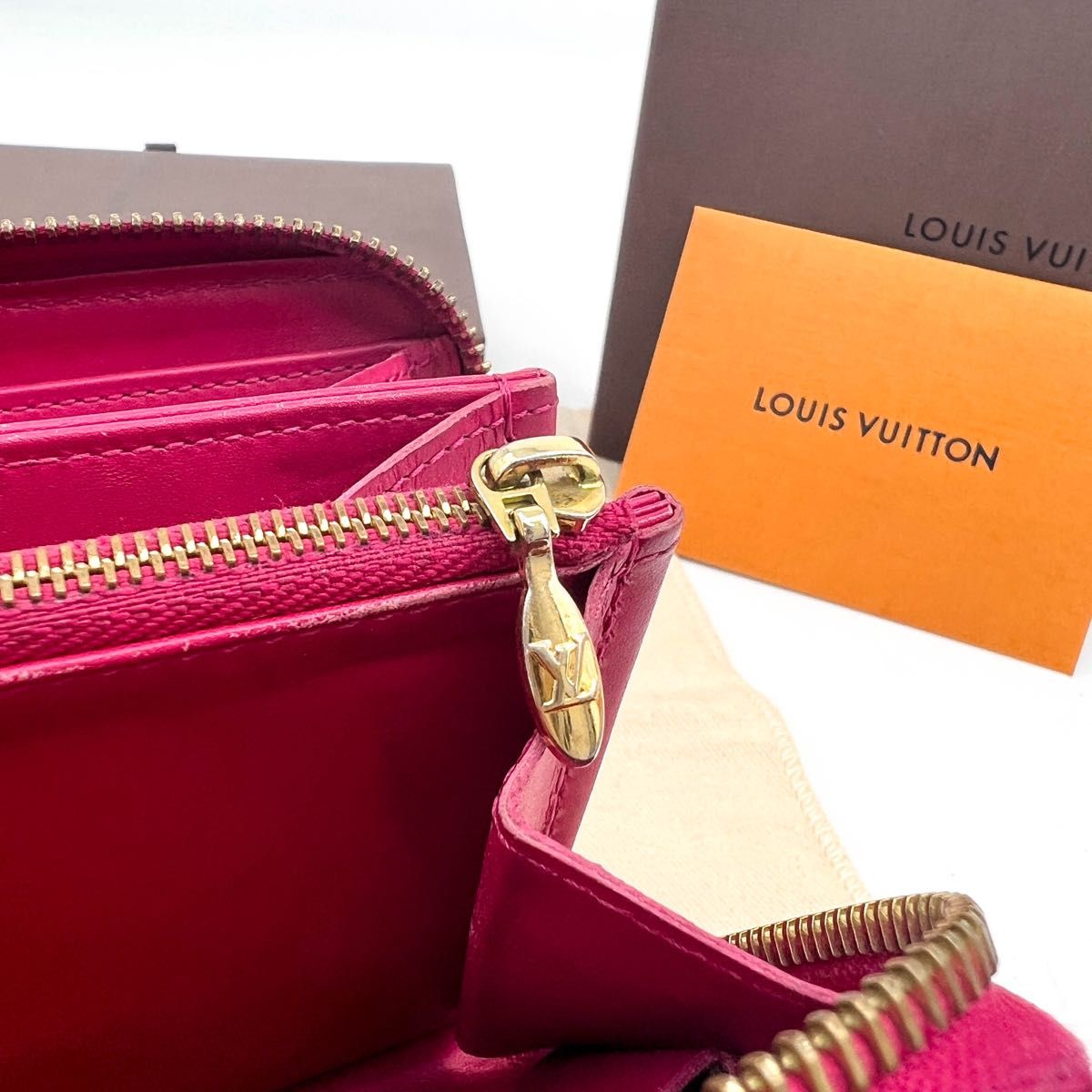 極美品ルイヴィトン ヴェルニ ファスナー長財布 ジッピーウォレットジップ LOUIS VUITTON