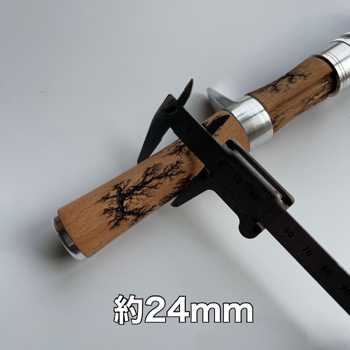 ベイトロッド用　グリップ　8mm-9mm 天然木　自作　カスタム　ベイトロッド　 釣り　釣竿_画像5