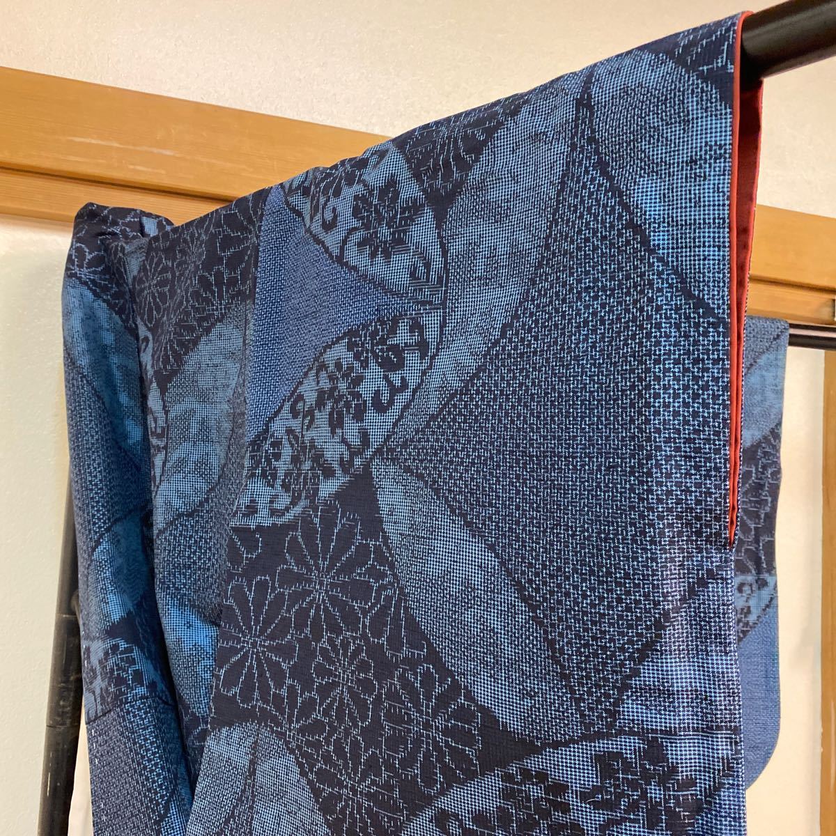 正絹 藍染紬袷 着物仕立て上がり未使用品　呉服屋廃業品_画像9