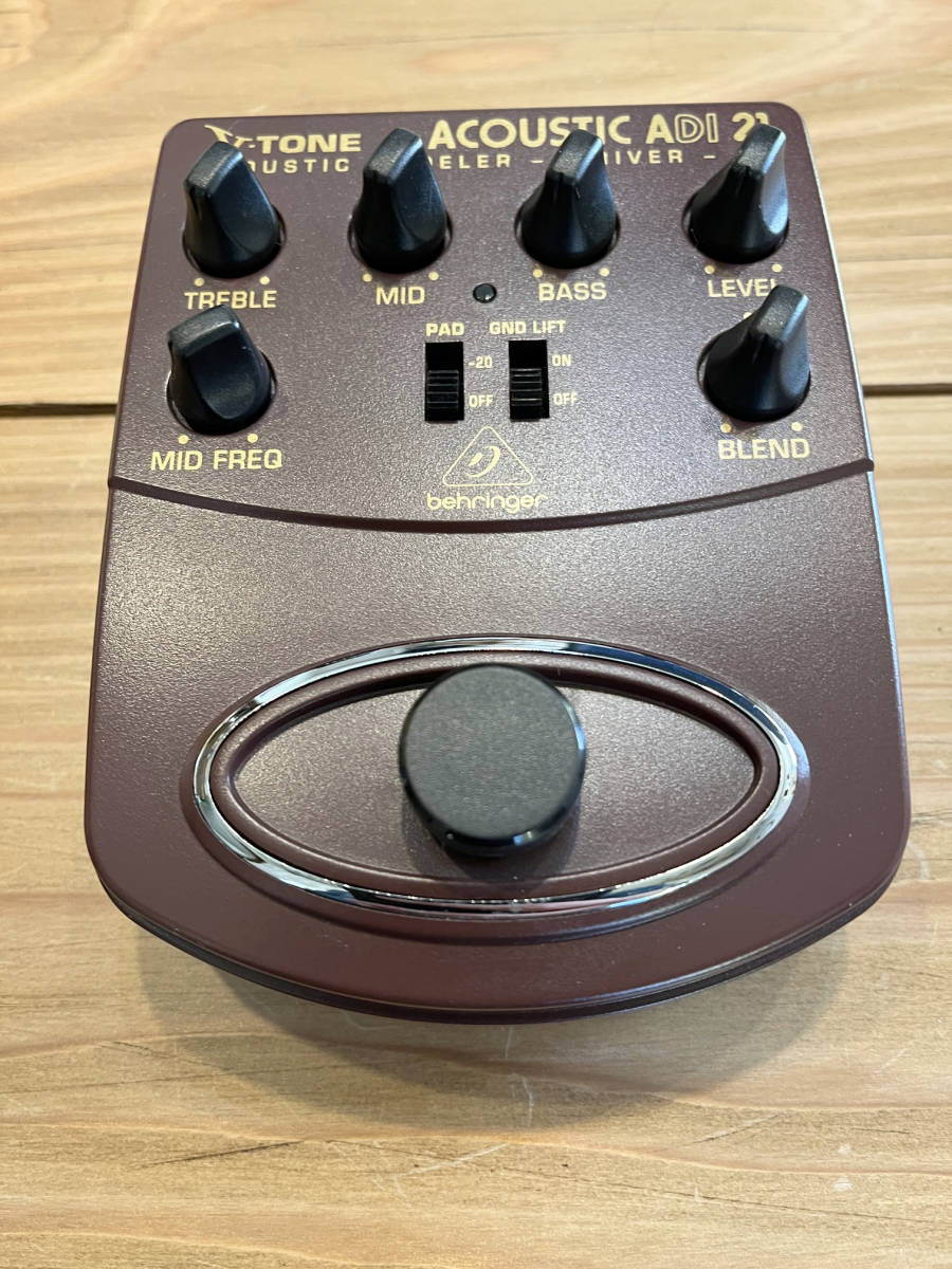 【未使用】BEHRINGER ( ベリンガー ) ADI21 アコギ用プリアンプ_画像2