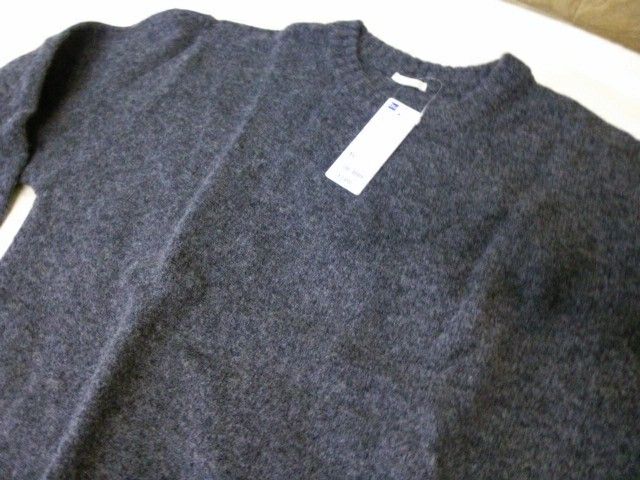 ■GU（ジーユー）シェットランドウール クルーネックセーター（サイズＸＬ）【新品】