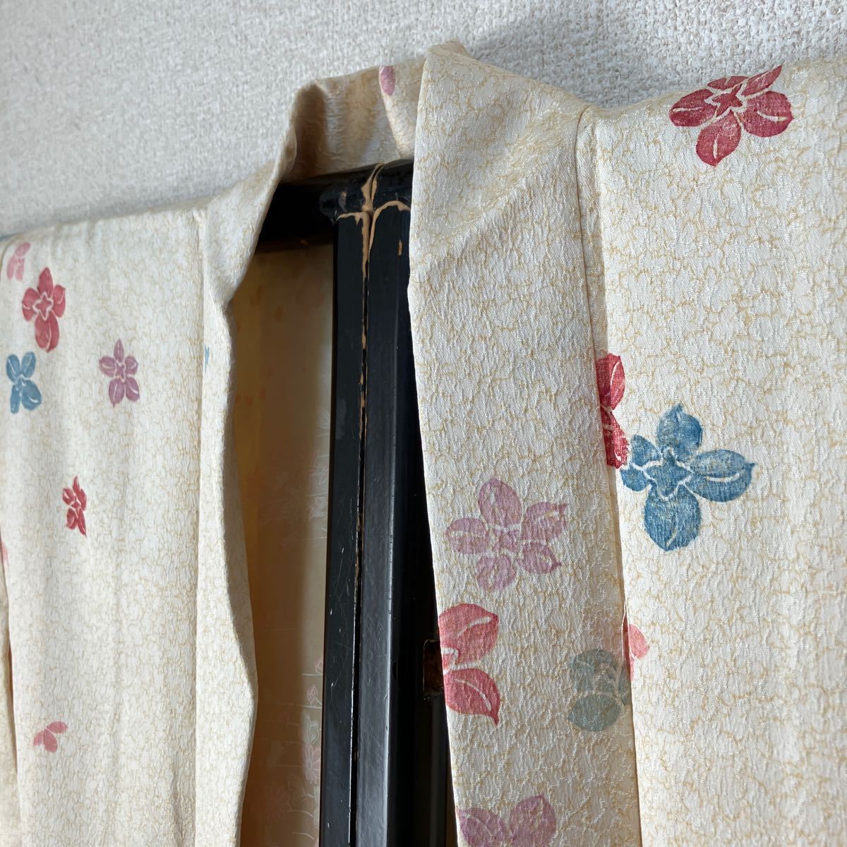 羽織　着物　泥よけ　お稽古　道中着　正絹　和装 和服 上品　花柄　防寒　着丈78cm 裄丈61cm 0112-23m_画像7