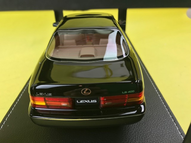 1/18 新品　LEXUS LS400 1994 IVY モデル　/レクサス　世界限定　一読おねがいします。_画像4