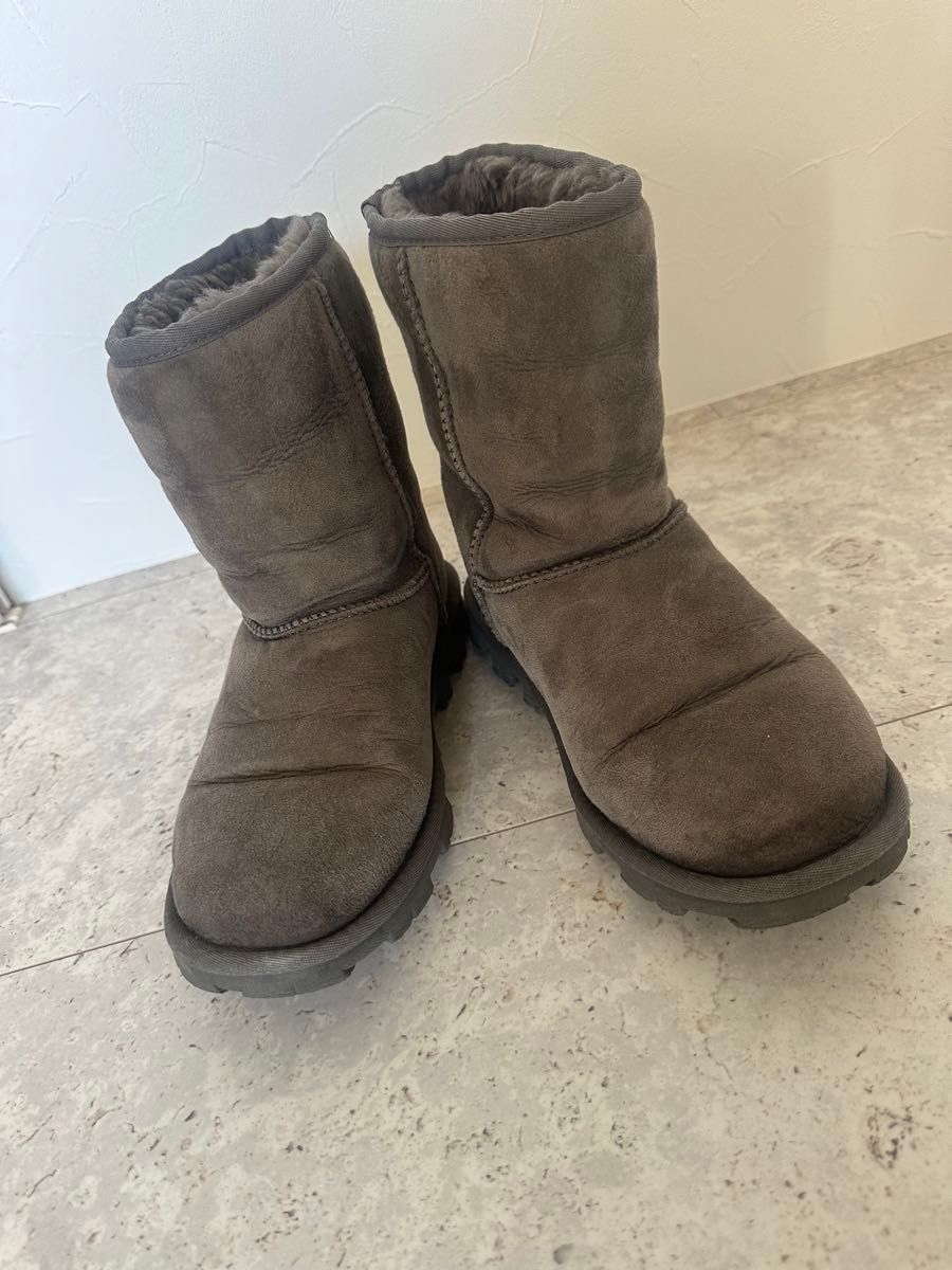 UGG ブーツ