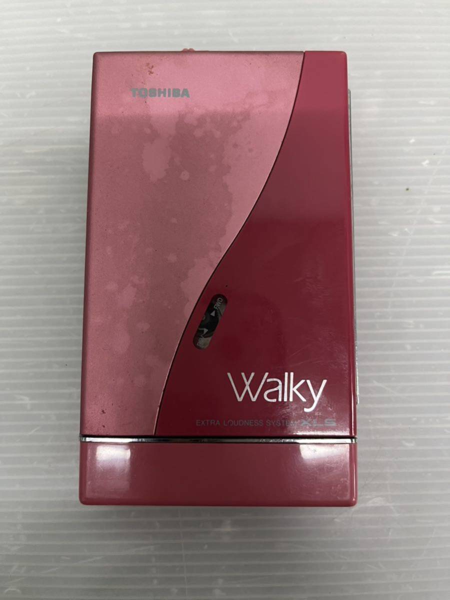 ジャンク品　TOSHIBA　東芝　Walky　ステレオカセットプレーヤー　ピンク　KT-GS20 希少　_画像1