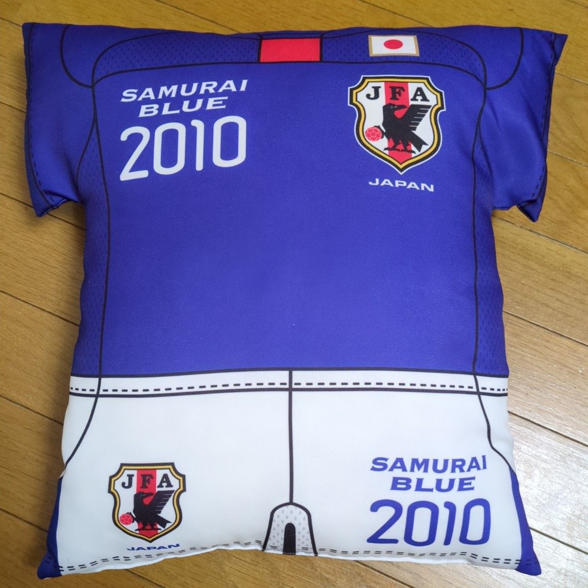 サッカー日本代表　サムライブルー2010年　クッション　ワールドカップ