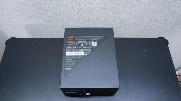 【1円スタート！】【美品】ASUS ROG Thor 1000W Platinum II 電源ユニット ROG-THOR-1000P2-GAMING 000003_画像7