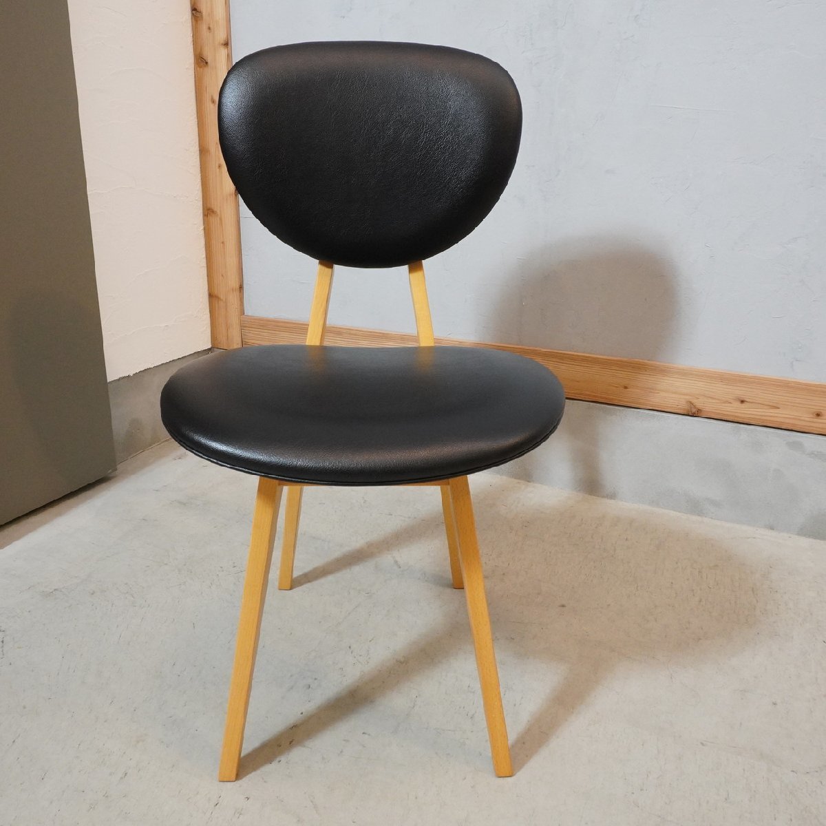 IDEE イデー ダイニングチェア 長大作 レトロモダン 木製椅子 北欧スタイル ナチュラル シンプル サイドチェア プライウッド EA320_画像2