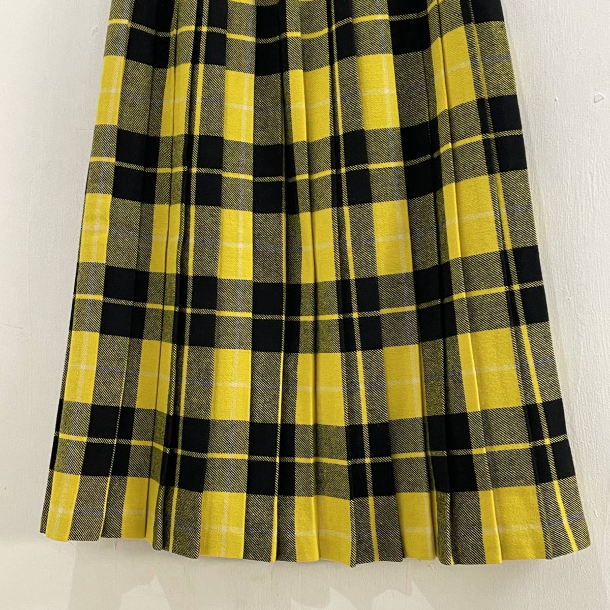 ☆Clan Crest Scotland スコットランド製 VINTAGE タータンチェック柄 巻きスカート キルト ラップスカート古着【送料一律/同梱可能】C_画像6