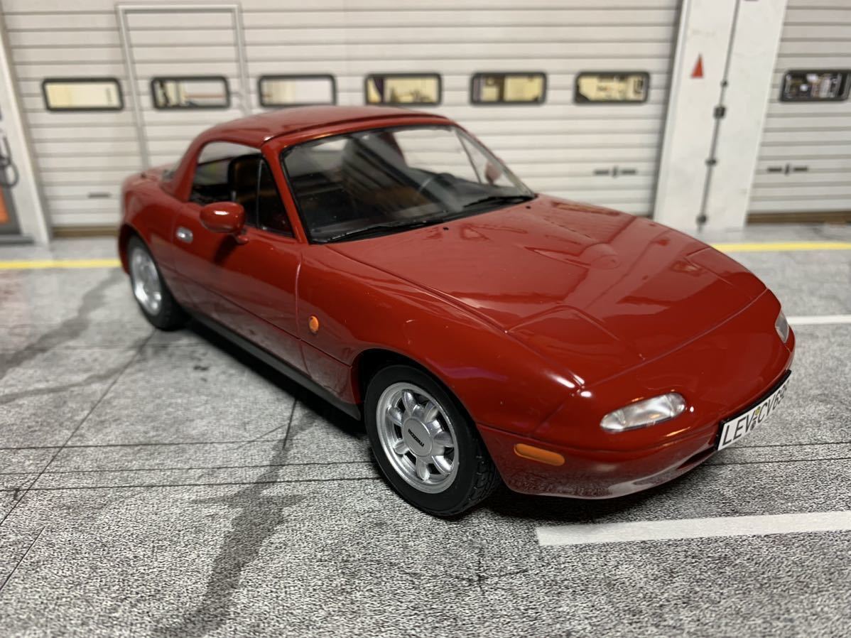 NOREV 1/18 MAZDA MX-5 (ユーノス　ロードスター) ハードトップ脱着式　Red 美品！_画像7