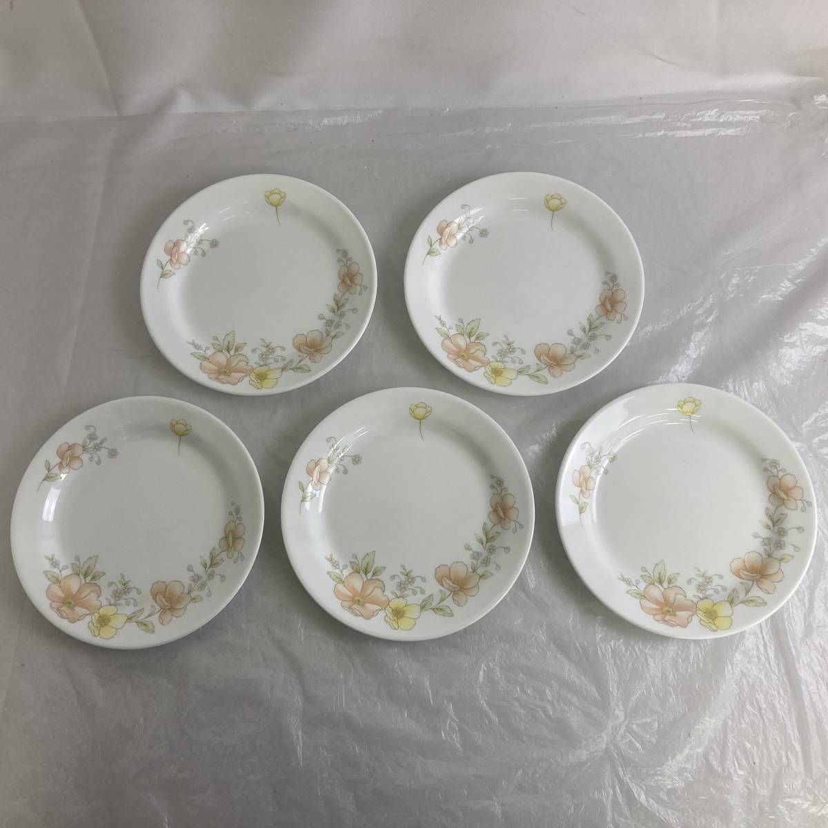 CORELLEkore- Lupin тарелка 5 листов маленькая тарелка круг тарелка брать . тарелка европейская посуда посуда цветочный принт USA