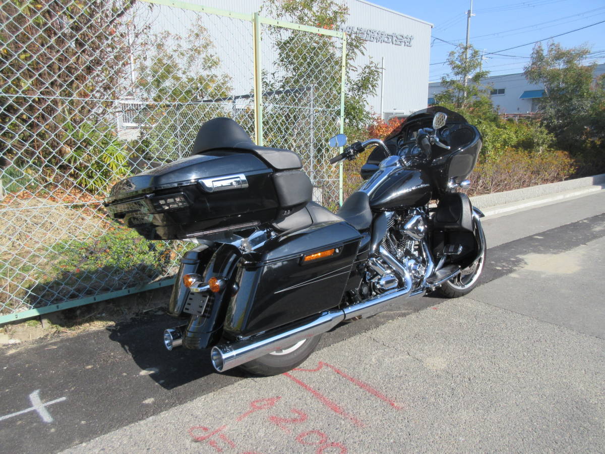  популярный FLTRXS1690 Road Glide красивый!