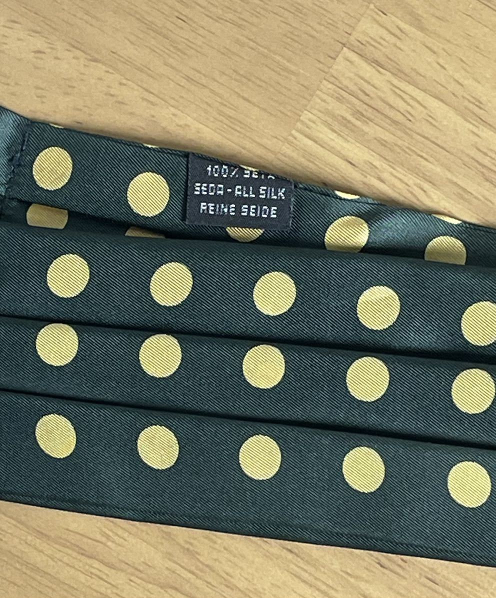 即決：USED アスコットタイ ASCOT イタリア製 シルク100%スカーフ クラバット ネクタイ グリーンに黄色の水玉_画像3