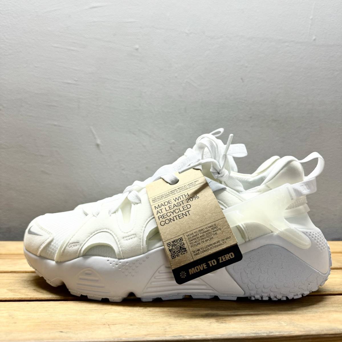 新品未使用 NIKE W AIR HUARACHE CRFT ナイキ エア ハラチ