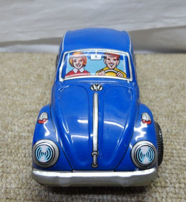【NK140】レトロ ホビー ビートル ブリキ ミニカー フォルクスワーゲン 日本製 カラー青 ブルー フリクションタイプ Volkswagen_画像3