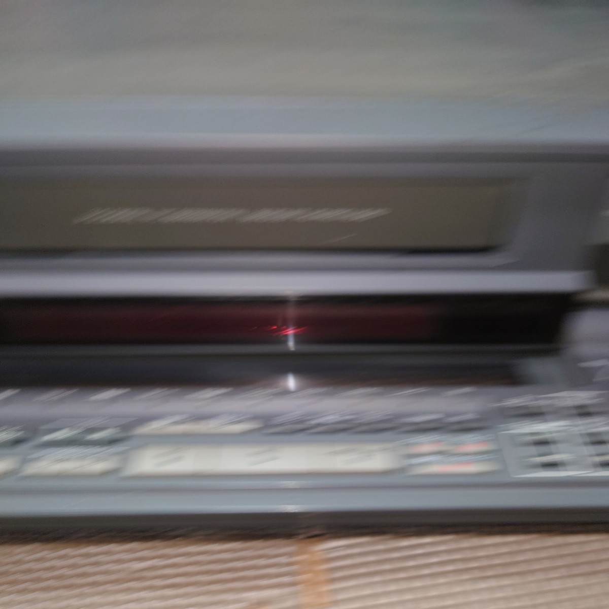 ビクターVICTOR HR-X3 SPT S-VHS ビデオデッキ　ジャンク　電源のみ確認　他ノーチェック　電源ケーブル付属　_画像9